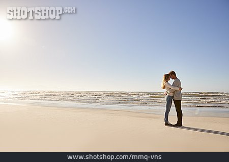 
                Strand, Zuneigung, Liebespaar                   