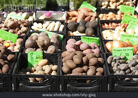 
                Gemüse, Marktstand, Wochenmarkt                   