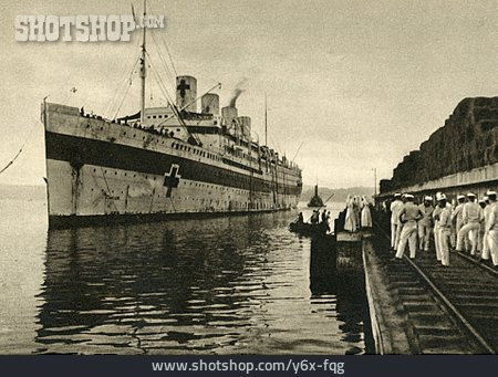 
                Erster Weltkrieg, Toulon, Lazarettschiff                   