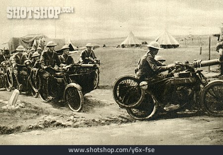 
                Erster Weltkrieg, Britische Soldaten, Maschinengewehr-abteilung                   