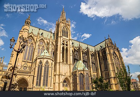 
                Metz, Kathedrale Saint-étienne                   
