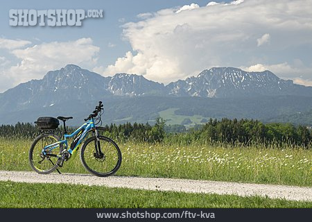 
                Fahrradfahren, Berchtesgadener Land, E-bike                   
