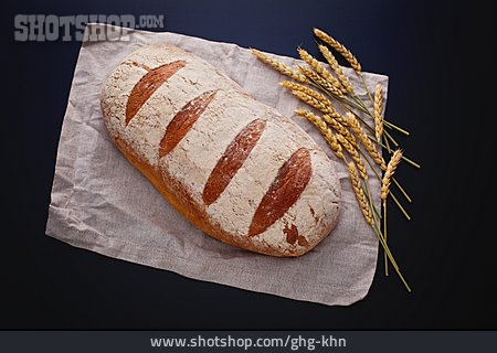 
                Brot, Brotlaib, Weizenbrot                   