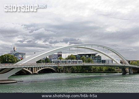 
                Brücke, Pont Raymond Barre                   