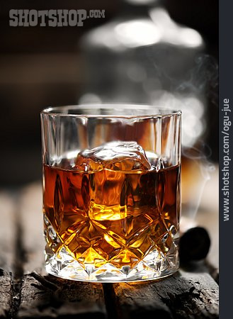 
                Whisky, Alkoholisches Getränk                   