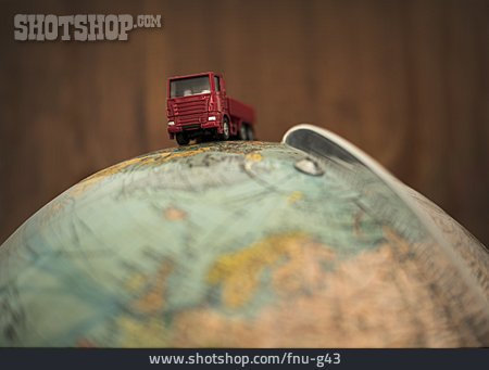 
                Weltweit, Lastwagen, Warenverkehr                   