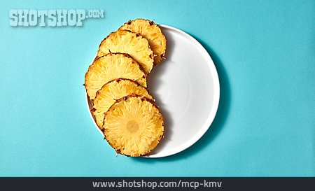 
                Gesunde Ernährung, Diät, Ananasscheibe                   