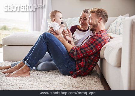 
                Säugling, Eltern, Zuhause, Verbundenheit                   