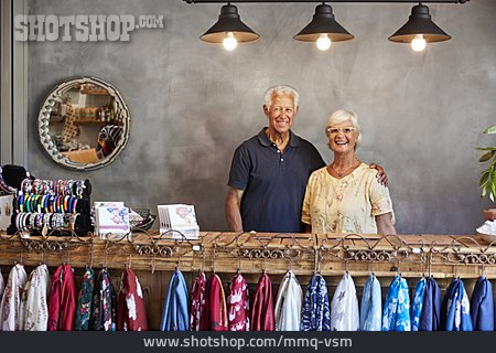
                Boutique, Seniorenpaar, Besitzer                   