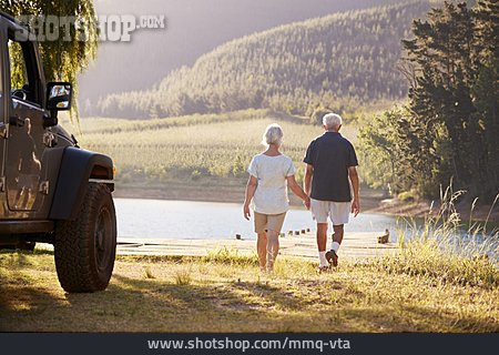 
                Pensionierung, Freiheit, Hand In Hand, Verreisen, Seniorenpaar                   