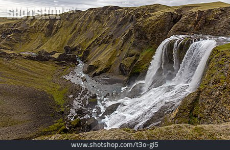 
                Wasserfall, Fagrifoss                   