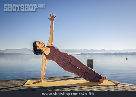 
                Körperspannung, Yoga, Yogaübung, Vasisthasana                   