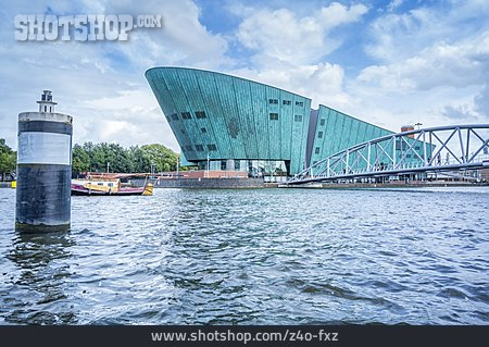 
                Amsterdam, Nemo, Wissenschaftszentrum                   