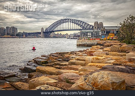 
                Sydney, Harbour Bridge                   