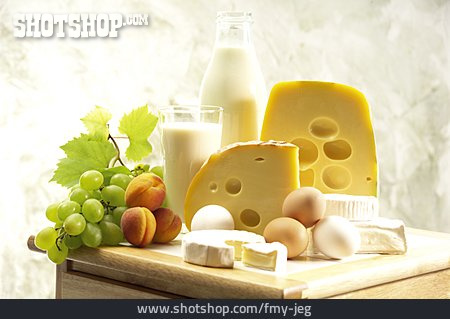 
                Gesunde Ernährung, Milch, Käse, Vegetarisch                   