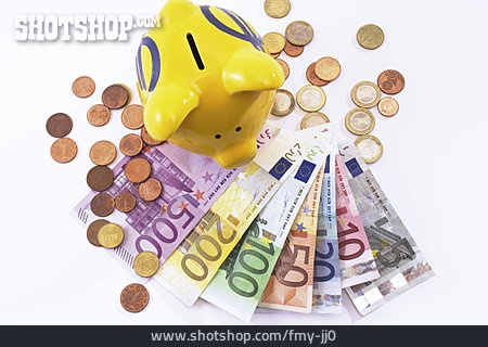 
                Euro, Bargeld, Ersparnisse, Eigenkapital                   