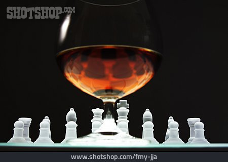 
                Schachspiel, Cognac                   