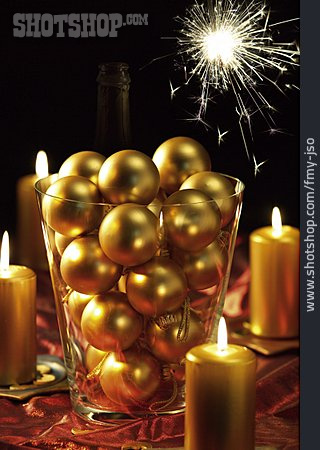 
                Christmas Decoration, Festive, Bauble, Fourth Advent                   