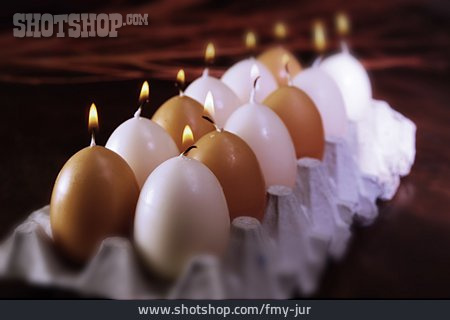 
                Ostern, Eierkerze                   