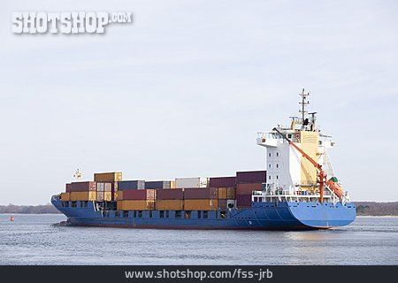 
                Ostsee, Containerschiff                   