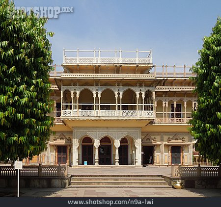 
                Jaipur, City Palace                   