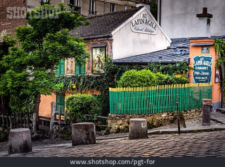 
                Montmartre, Le Lapin Agile                   