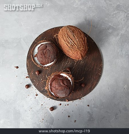 
                Dessert, Kokos, Schokoladeneis                   
