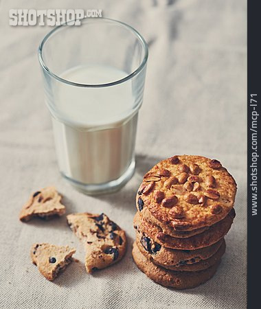 
                Milchglas, Cookies, Amerikanische Küche                   