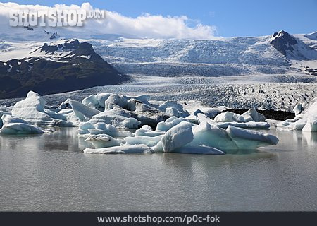 
                Gletscher, Eisschollen, Gletscherlagune                   