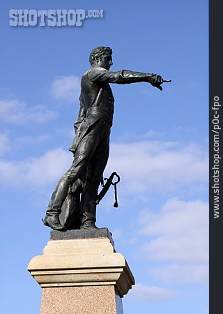 
                Bronzestatue, Adelaide, Colonel William Light                   
