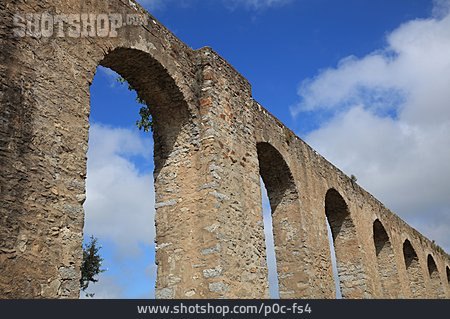 
                Aqueduct, évora                   