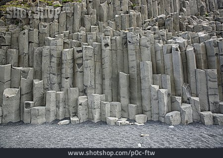 
                Basaltsäulen                   