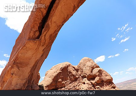 
                Turret Arch                   