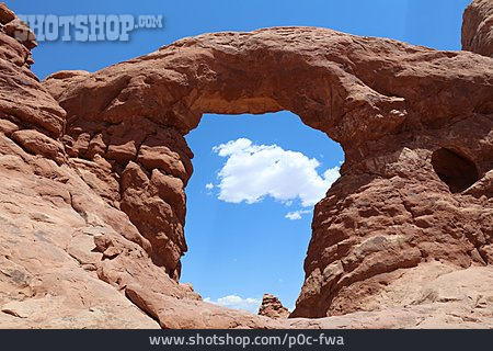 
                Turret Arch, Arches Nationalpark                   