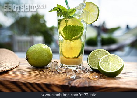 
                Cocktail, Caipirinha, Sommergetränk                   