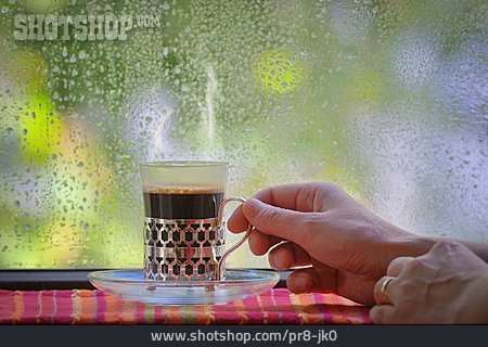 
                Kaffee, Regenwetter, Kaffeezeit                   