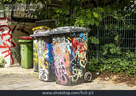 
                Graffiti, Beschmiert, Mülltonnen                   