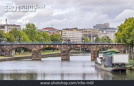 
                Alte Brücke, Saarbrücken                   