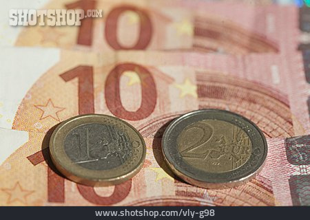 
                Euro, Euroscheine, Euromünze                   