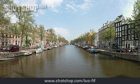 
                Amsterdam, Kloveniersburgwal                   