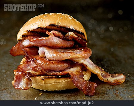 
                Bacon, Kross                   
