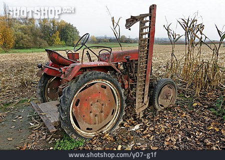 
                Traktor                   