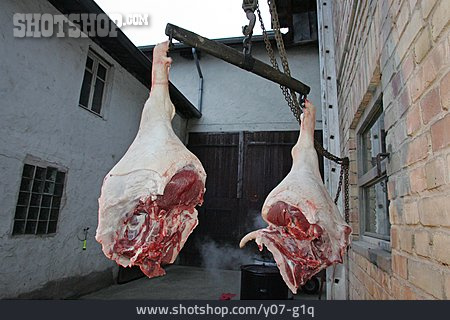 
                Schweinefleisch, Geschlachtetes                   