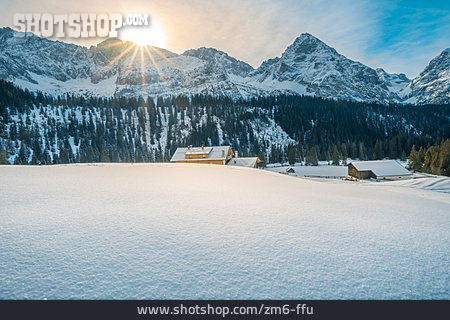 
                Winter, Berge, Berghütte                   