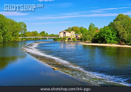
                Fluss, Doubs, Dole                   