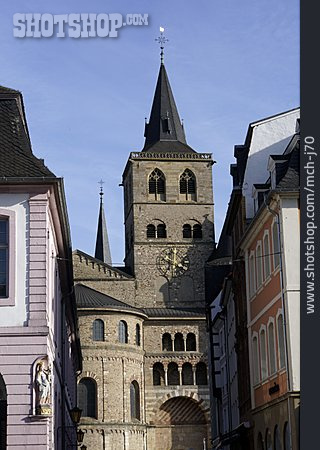 
                Trierer Dom                   