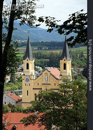 
                Pfarrkirche, Bruneck                   