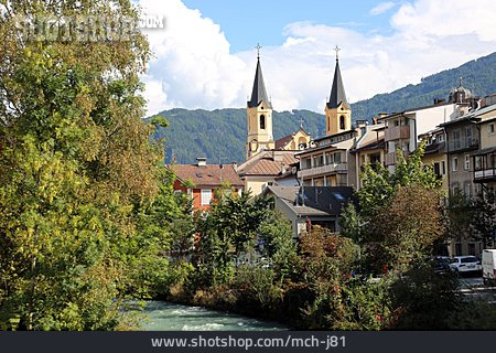 
                Bruneck                   