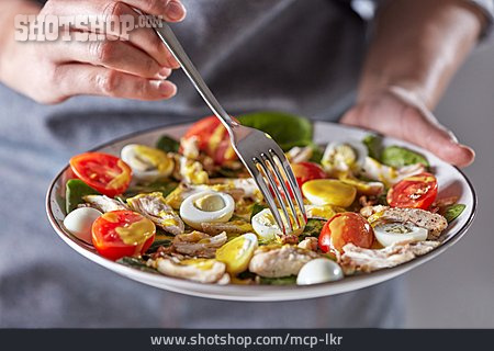 
                Essen, Salatteller, Hühnchenbrust                   