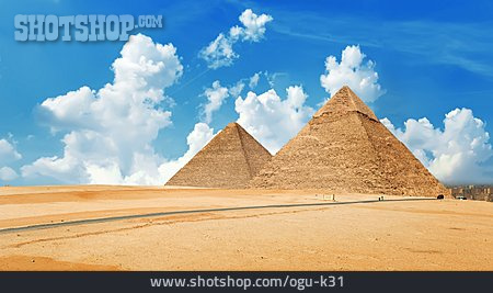 
                Pyramide, Kairo, Gizeh                   